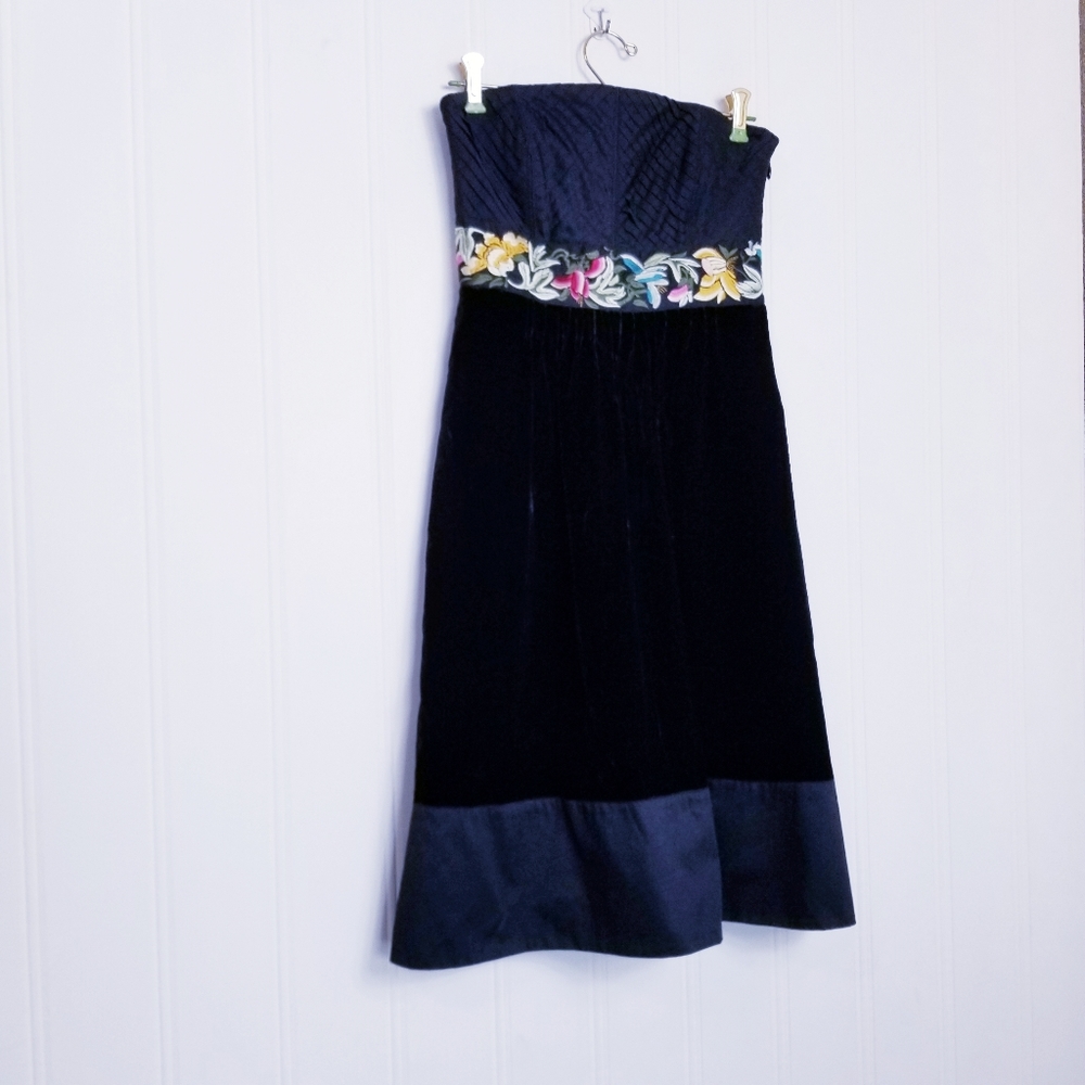 Anthropologie Floreat Dress Size 0 Enchanted Evening Velvet Strapless Y2K Black